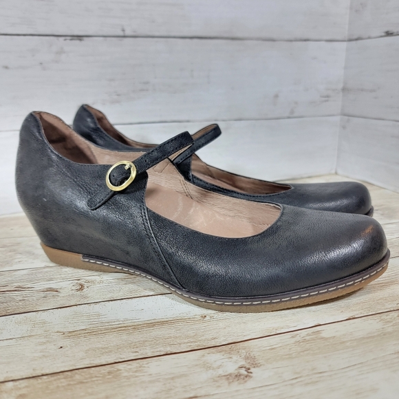 Dansko Shoes - Dansko Women's Loralie - Black EU 39